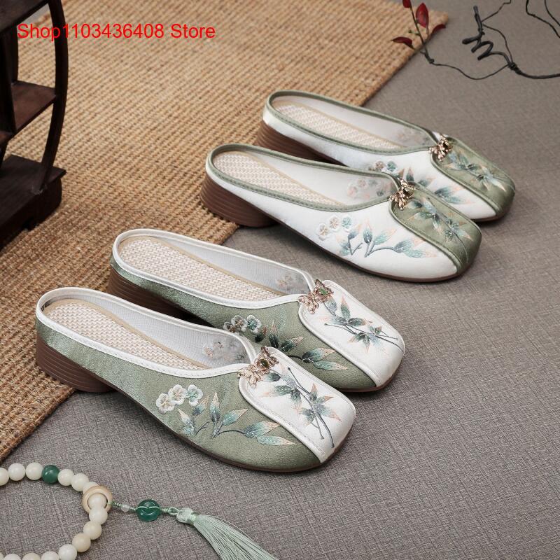 New Embroidered Slippers for H - Ethnic Fashion recension och pris