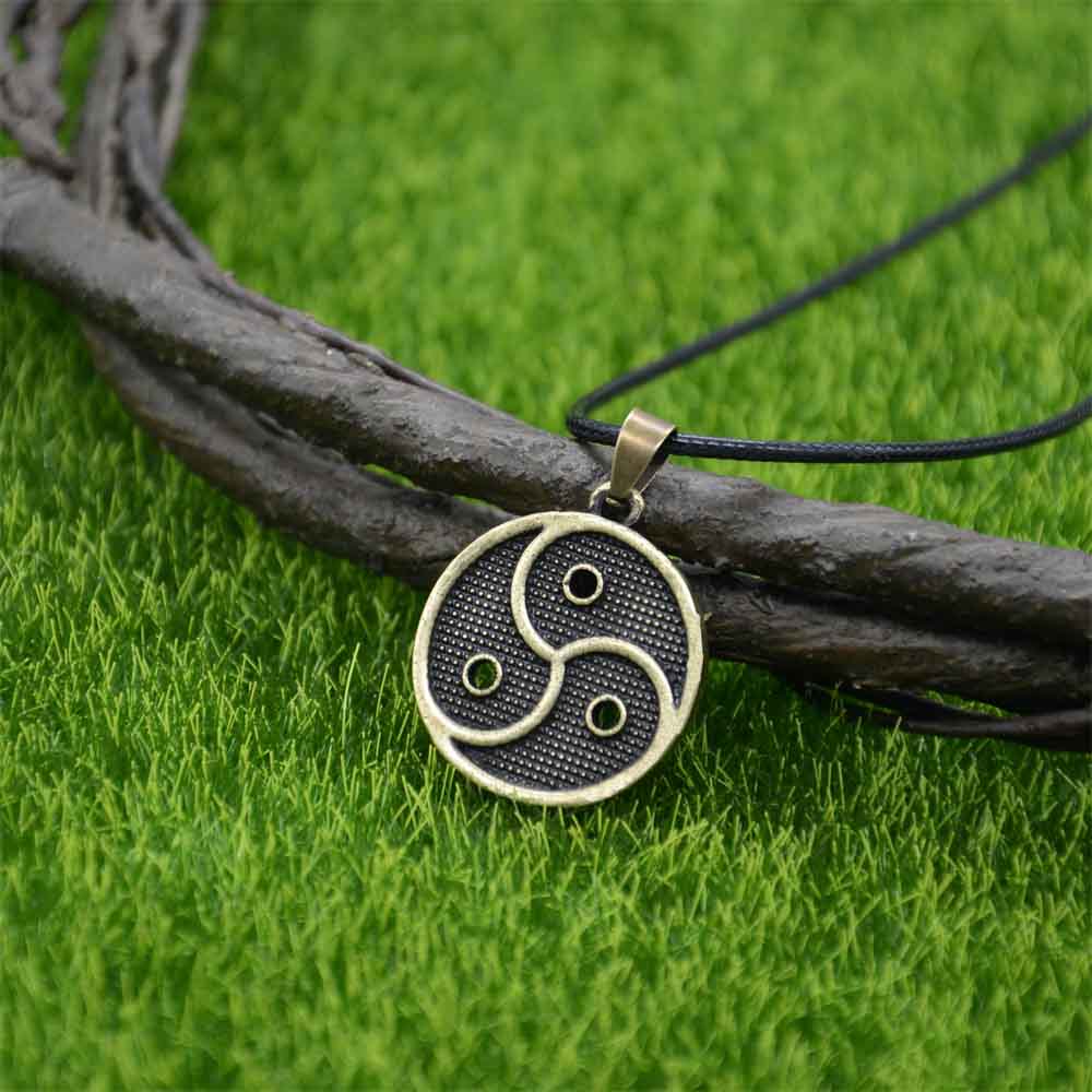 Bdsm Logo Emblem Charm Pendant - Ethnic Fashion Logo recension och pris