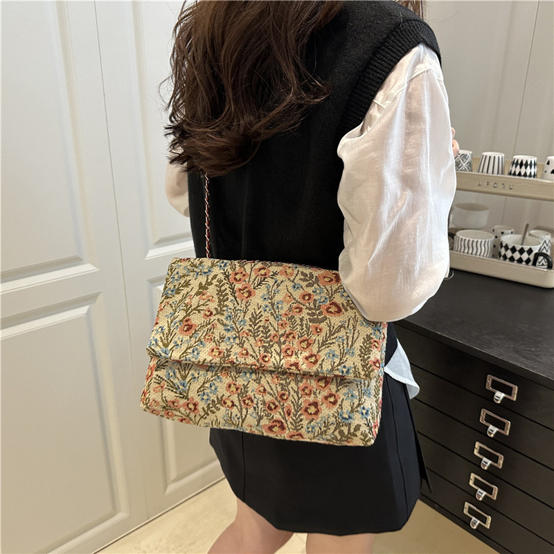 Elegant Ethnic Style Handbag W - Urban Ethnic Fashion recension och pris