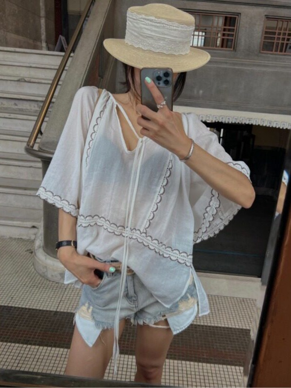 Korean Style Patchwork Lace-Up - Ethnic Fusion Fashion recension och pris