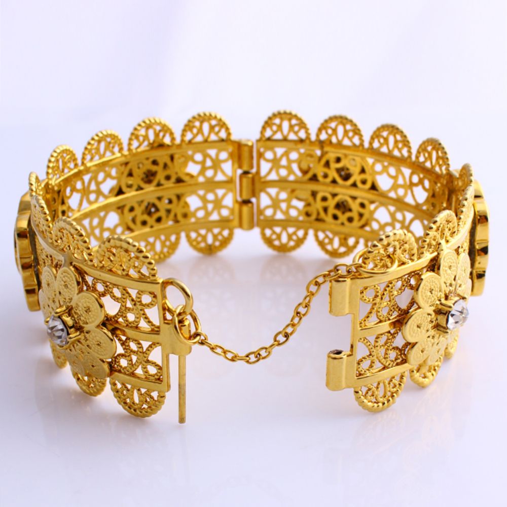 Luxury Women Big Bangle 68mm G - Ethnic Fashion Dubai recension och pris